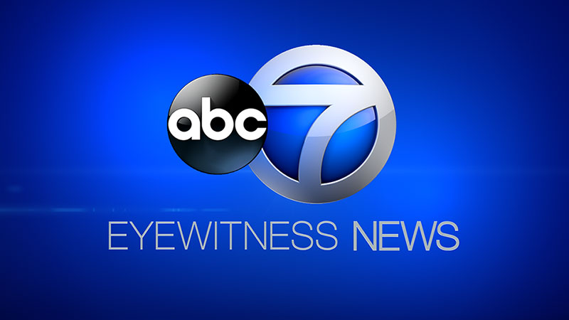 PHOTOS Multivehicle crash in Illinois brings traffic to standstill